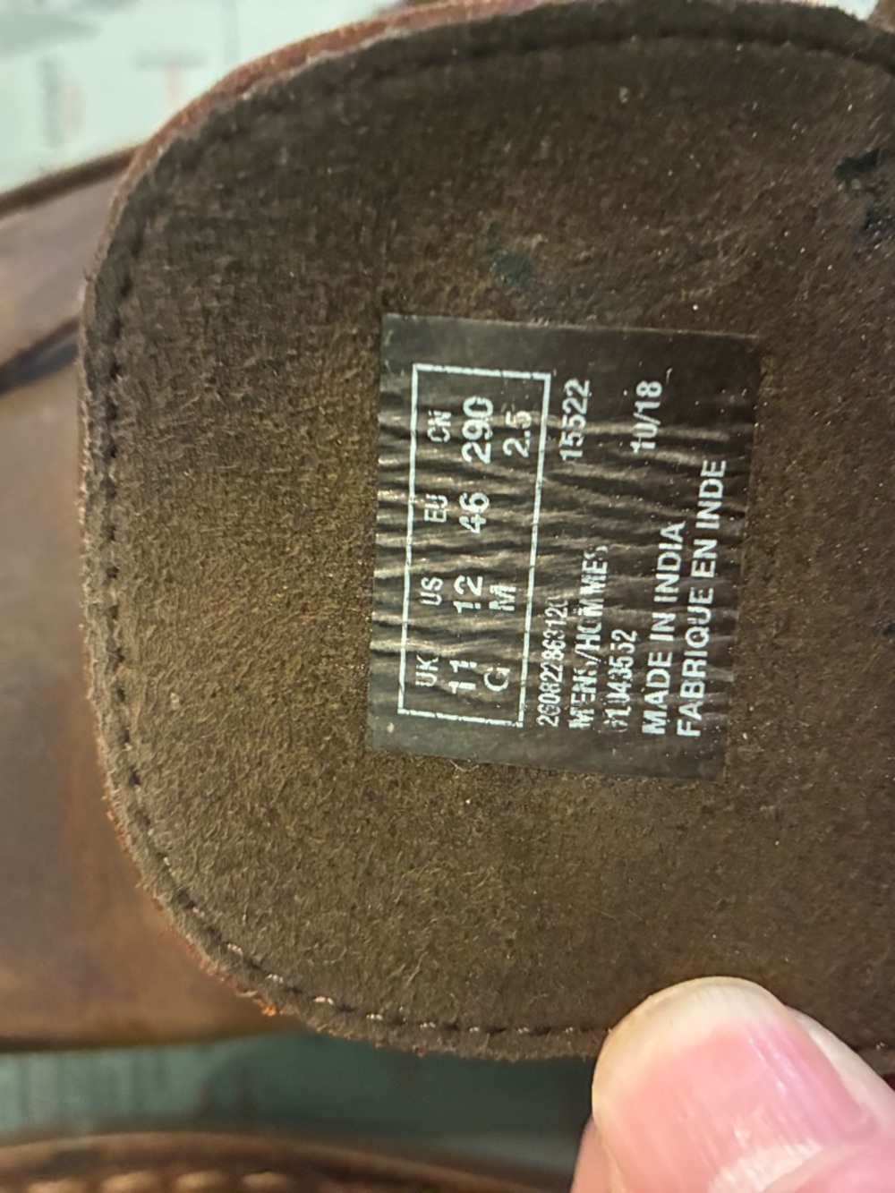 Men’s Clarks Brown Leather Chukka Boots - Classic Lace-Up Desert Style Size 12 - Picture 9 of 11